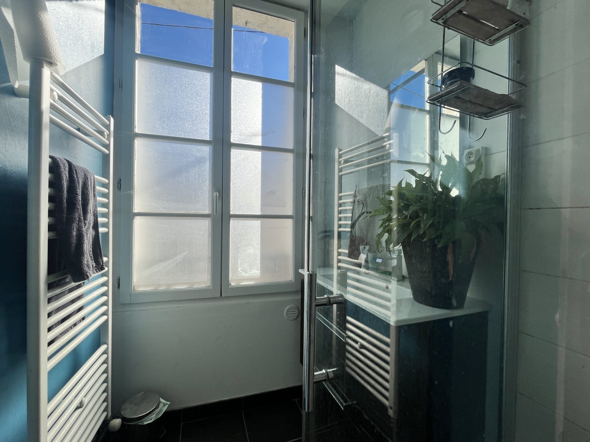 Charmante maison de ville 73m2 à Angoulême avec cour.