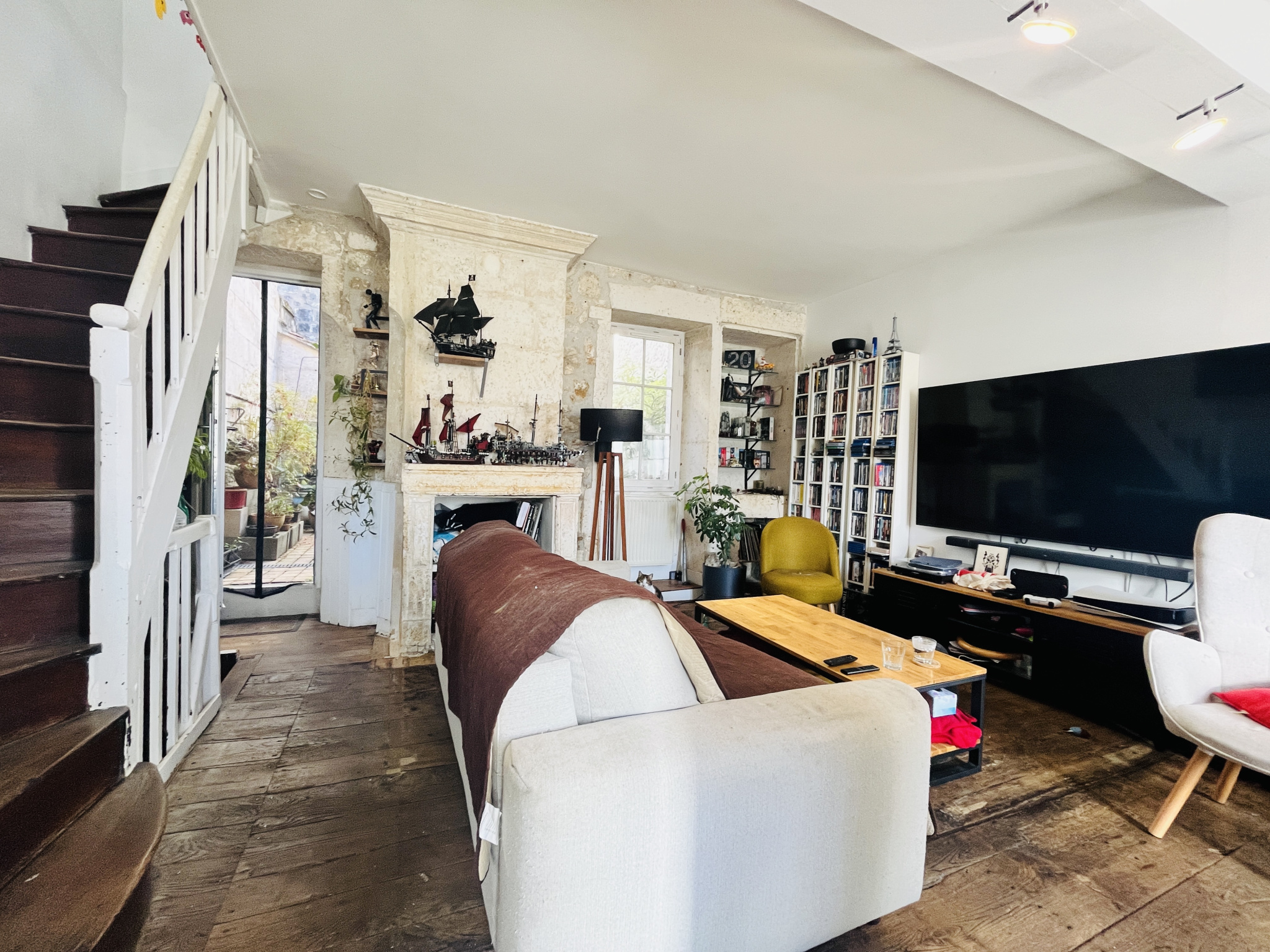 Charmante maison de ville 73m2 à Angoulême avec cour.